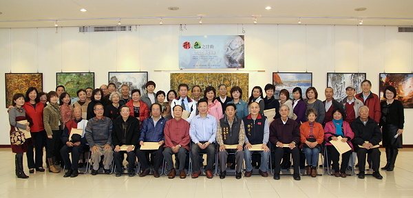 各界貴賓於開幕式後合影留念 - 