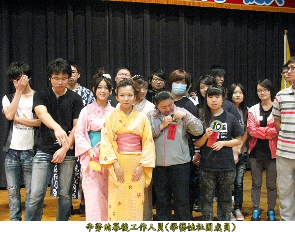 育達十三週年校慶系列活動—育達青年決賽 智力、才藝吸睛百分百 - 