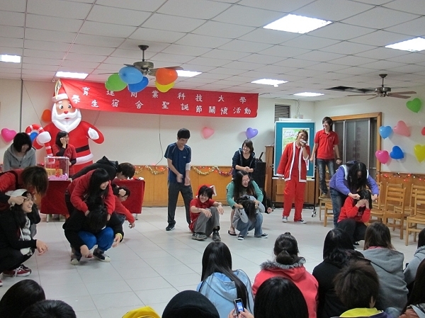 丸子拳的游戏拉近同学的距离 - 