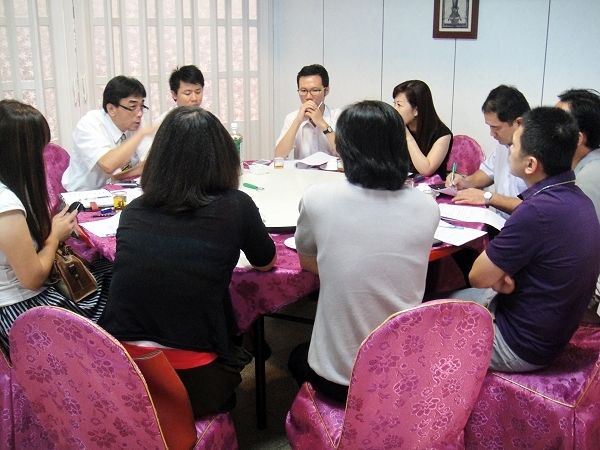 校友會理監事會議 - 