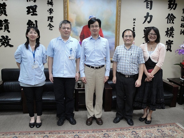 錸德科技訪問育達科大 期能攜手共進開拓產學合作 - 