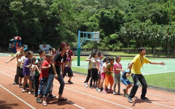 育达科大社团快乐下乡 教育优先暑期不放假 - 