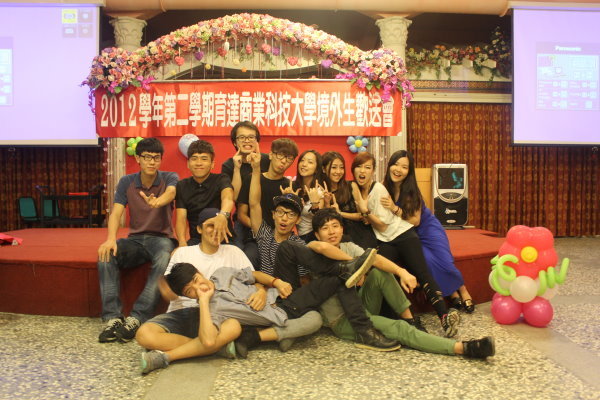 林仰騰的作品在歡送晚會上壓軸播出，深獲好評 - 