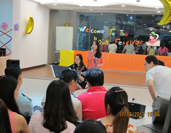 吉他社同学精彩的演唱 - 