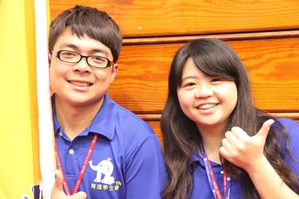 第13、14屆會長聯手  本校學生會獲全國競賽特優 - 