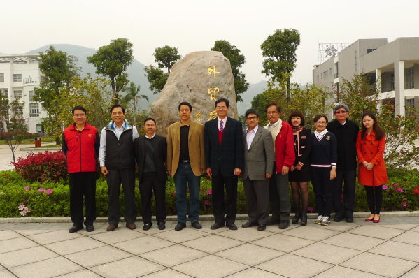 陳建勝校長參訪福外  深化兩校交流 - 