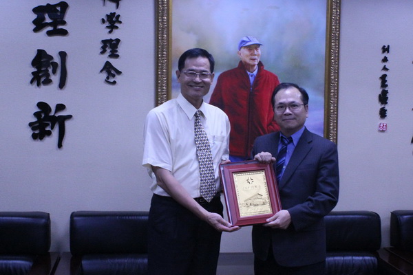 陸委會林祖嘉副主委蒞校演講「服貿協議與兩岸經貿展望」 - 