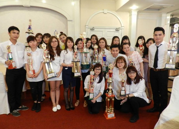 財經學院三系聯合畢業餐會 宛如國際宴會 -  - 