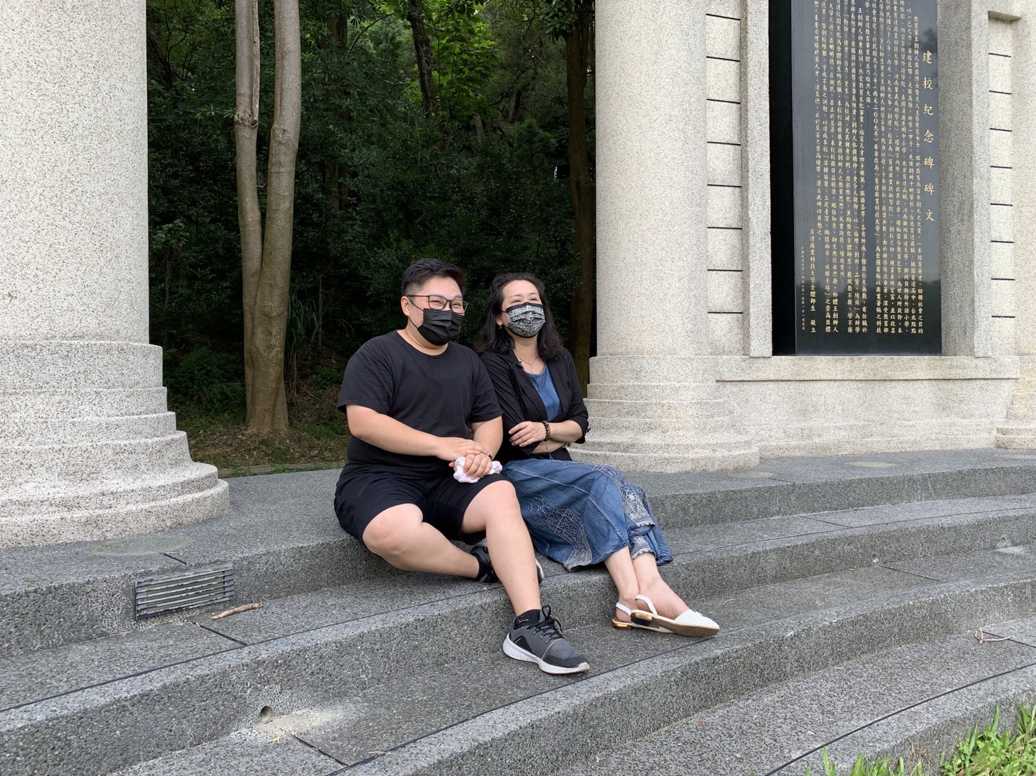 林家巧校友與師長暢談校園回憶