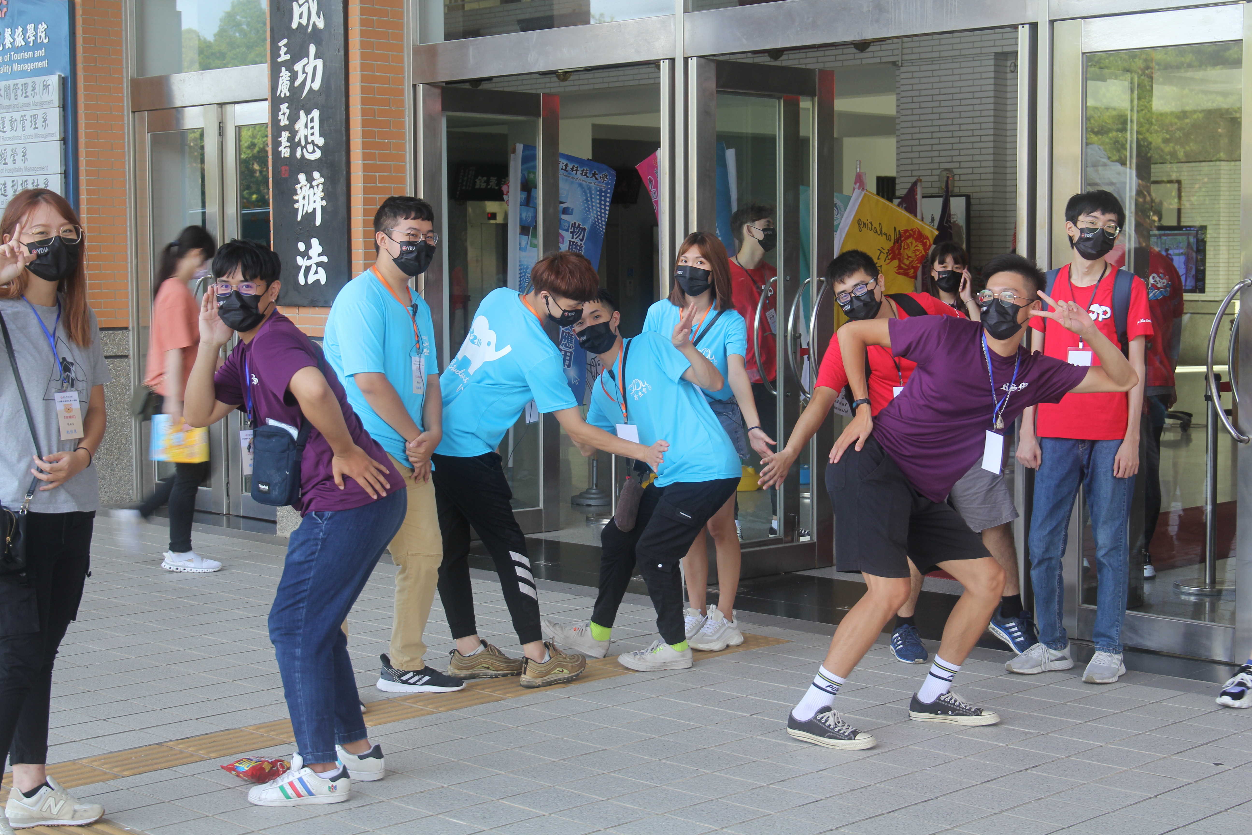 團康活動進師生情感交流1