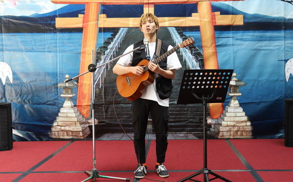 6.1指舞弦樂社開幕表演