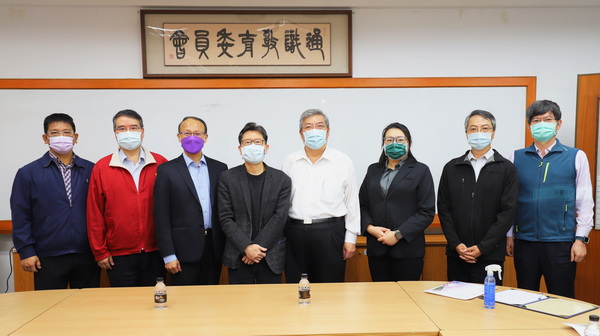 台灣科技人才發展中心王孝慈董事長一行人蒞校分享職涯輔導經驗