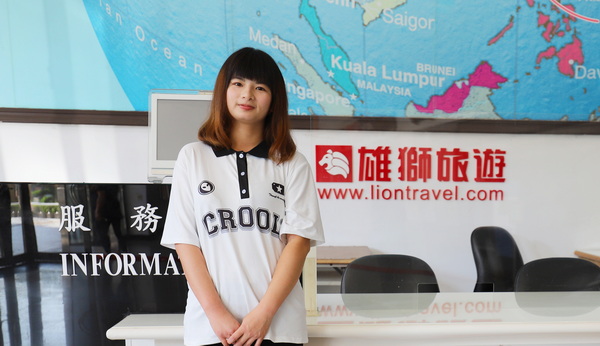 3-1.获奖陈玫妤同学虽轻度肢体障碍，但个性乐观开朗、热心公益